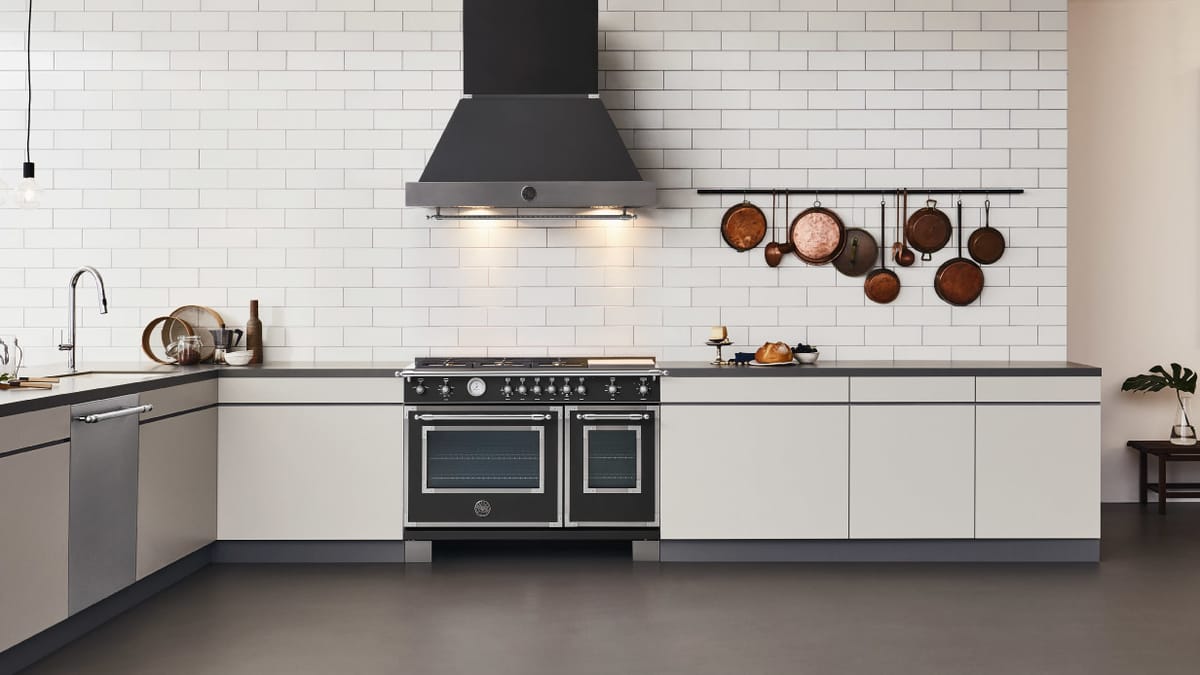 картинка Комбинированная кухонная плита Bertazzoni HER96L2ENET чёрный 