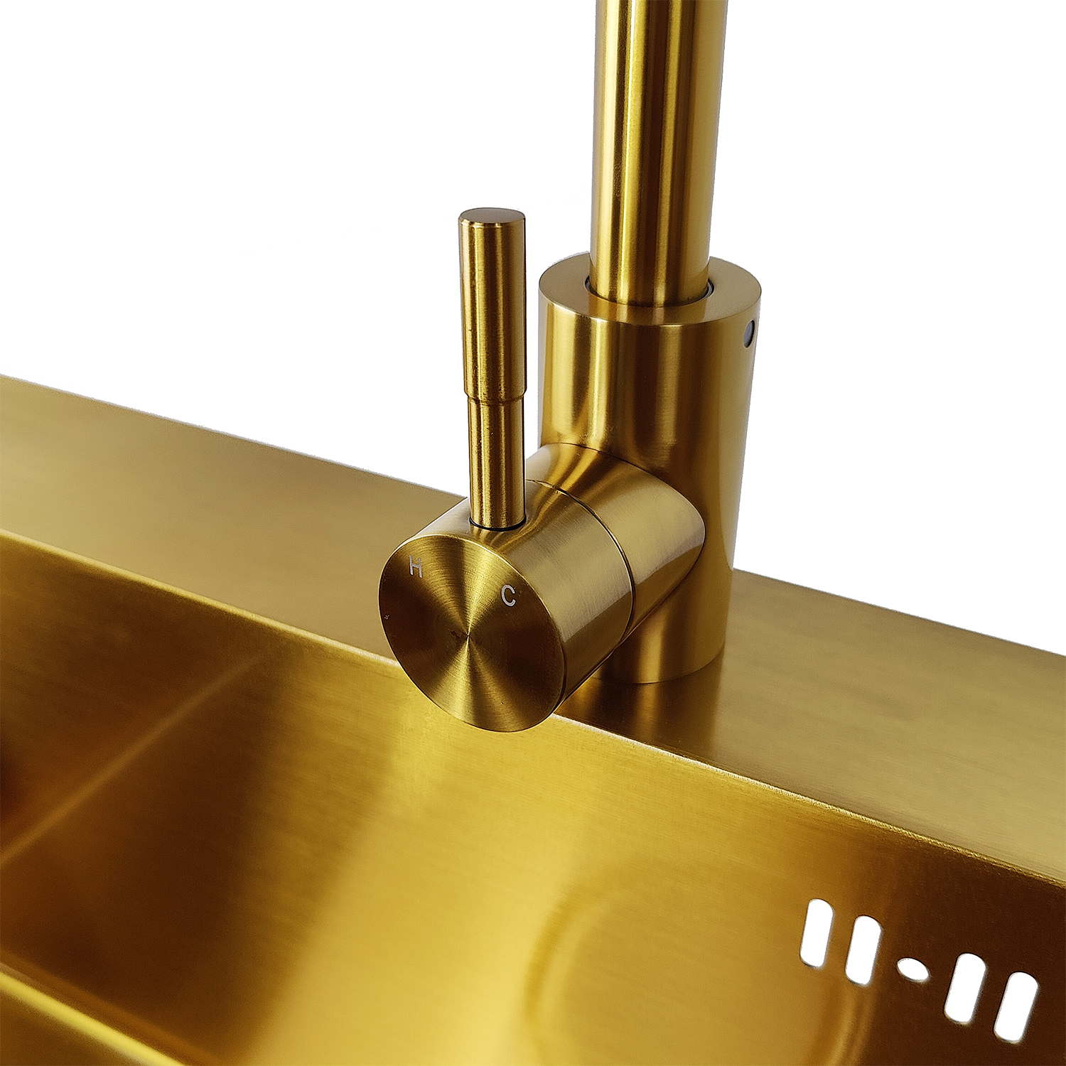 картинка Смеситель Emar ЕСВ-3020 PVD GOLDEN высокий излив 