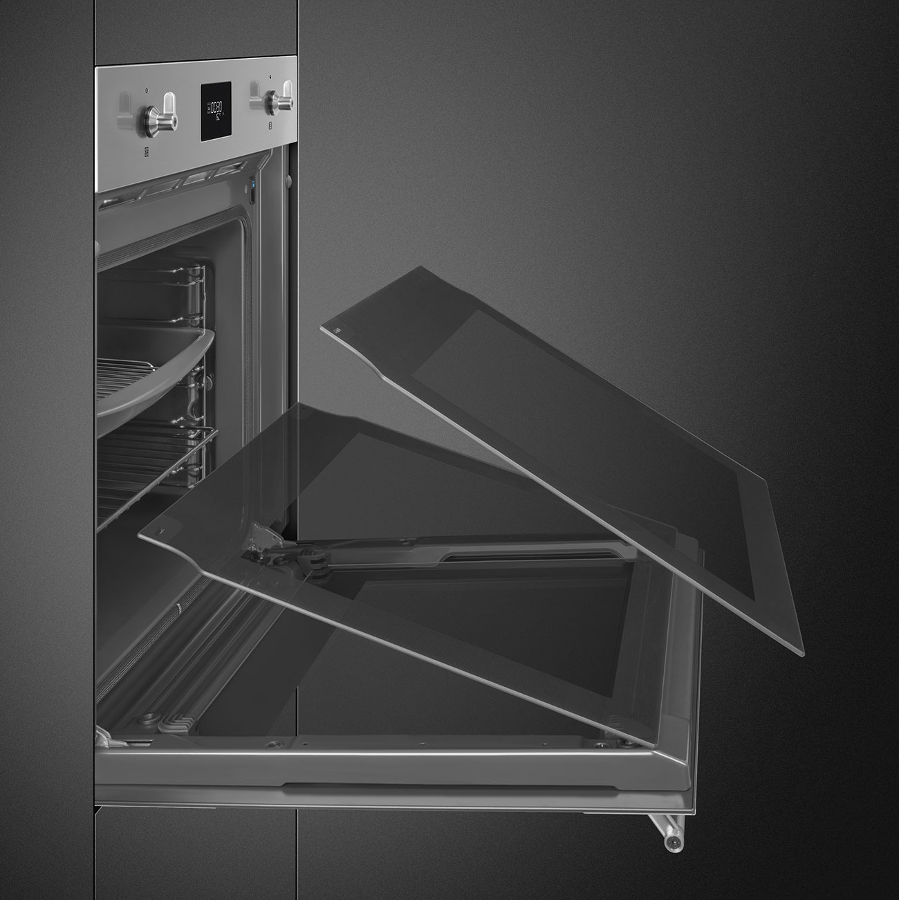 картинка Электрический духовой шкаф с функцией пара Smeg SOP6301S2X 