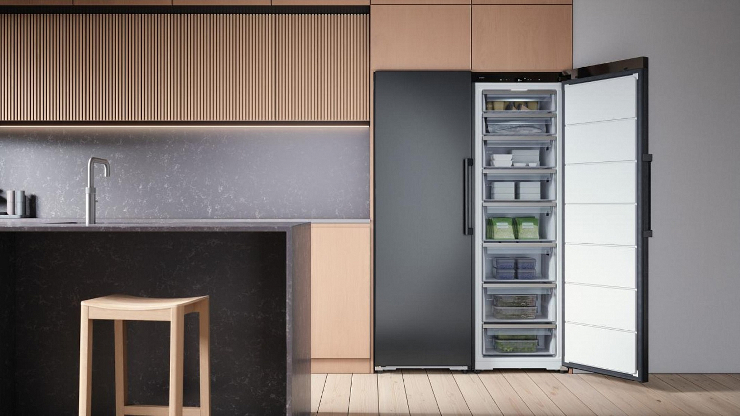 картинка Полувстраиваемая морозильная камера Asko RFF586KNCB1 черная 