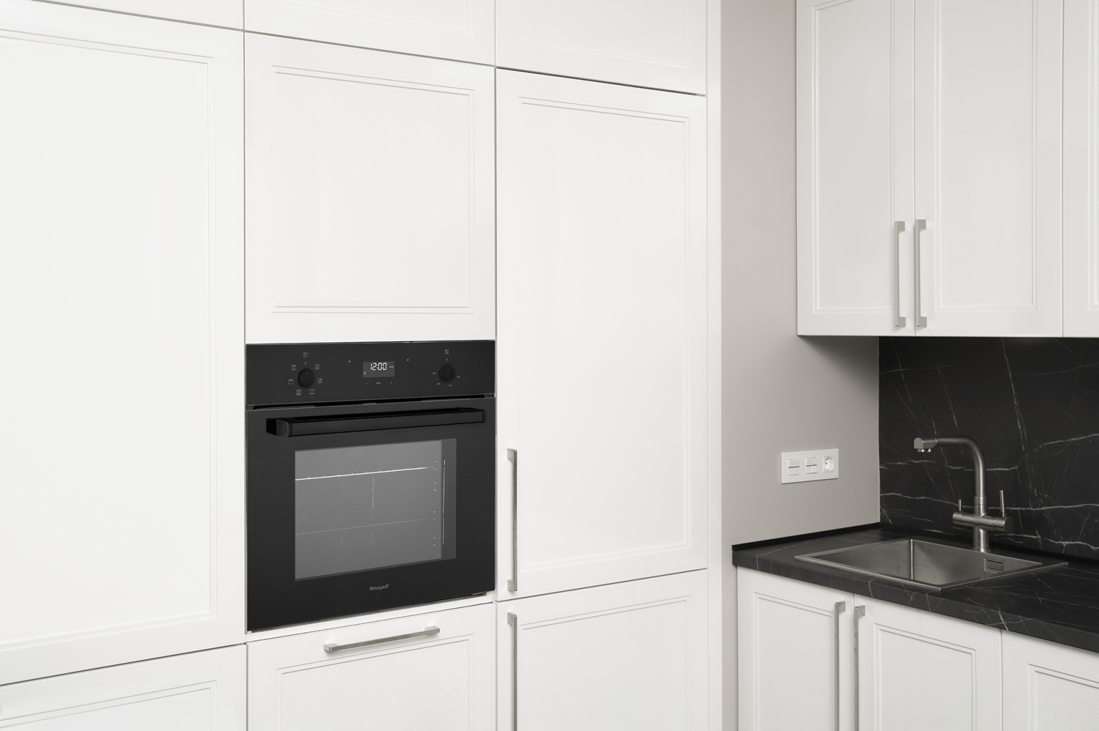 картинка Электрический духовой шкаф Weissgauff EOV 676 SВ Black Еdition 