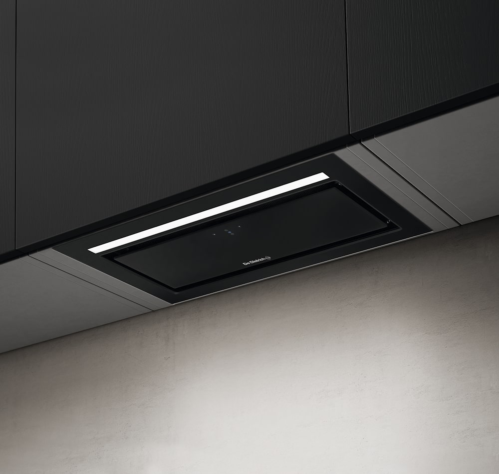 картинка Кухонная вытяжка De Dietrich DHG2684B Black 