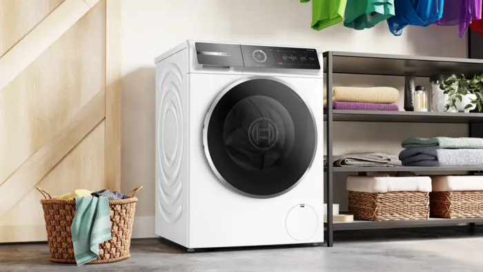 картинка Комплект Bosch Serie 8 (WGB24400ME, WQB245B0ME, WTZ27510) 