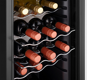 картинка Отдельностоящий винный шкаф Weissgauff WWC-18 Bottle 