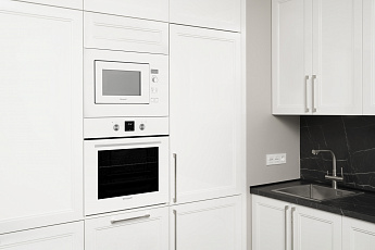 картинка Микроволновая печь встраиваемая Weissgauff HMT-252 TSW 