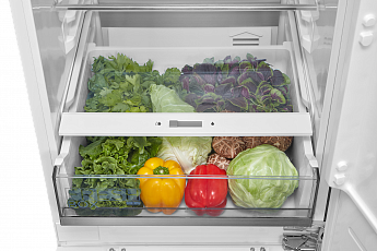 картинка Встраиваемый холодильник Midea MDRE371FGE01M 