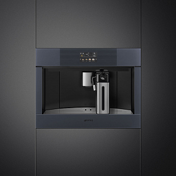картинка Кофемашина Smeg CMS4303XRU 