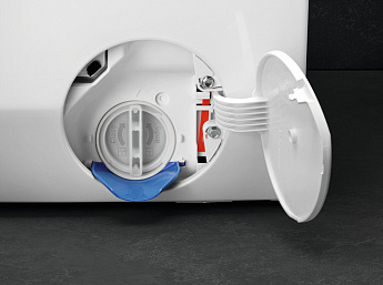 картинка Стиральная машина с сушкой Aeg LWR85165O 