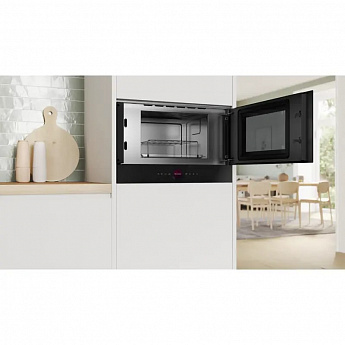 картинка Микроволновая печь встраиваемая Bosch BEL7321B1 черный 