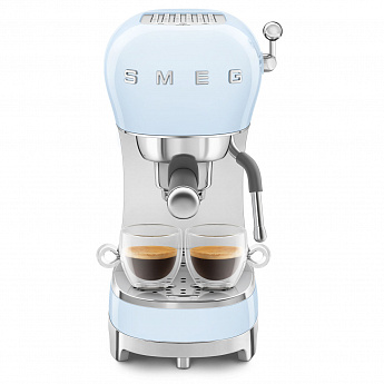 картинка Кофеварка Smeg ECF02PBEU пастельный голубой 